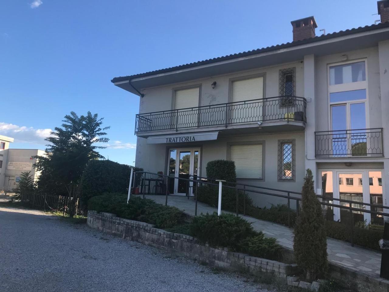 Nice And Cozy Designer Appartment With Special Price Spring 2025 Dogliani Exterior foto